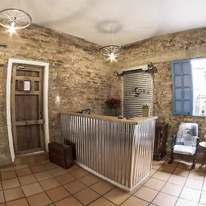  Hostal Explora Colombia