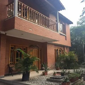 Pensión La Casa De Piedra, Santa Marta (Magdalena)